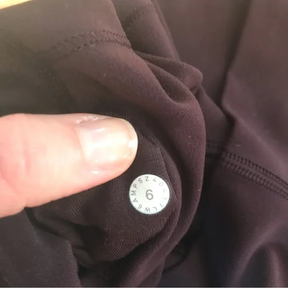 Lululemon Athletica Purple and Black Leggings, EUC, 6 - Picture 12 of 12